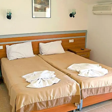 Melek Apart Apart Otel 3*